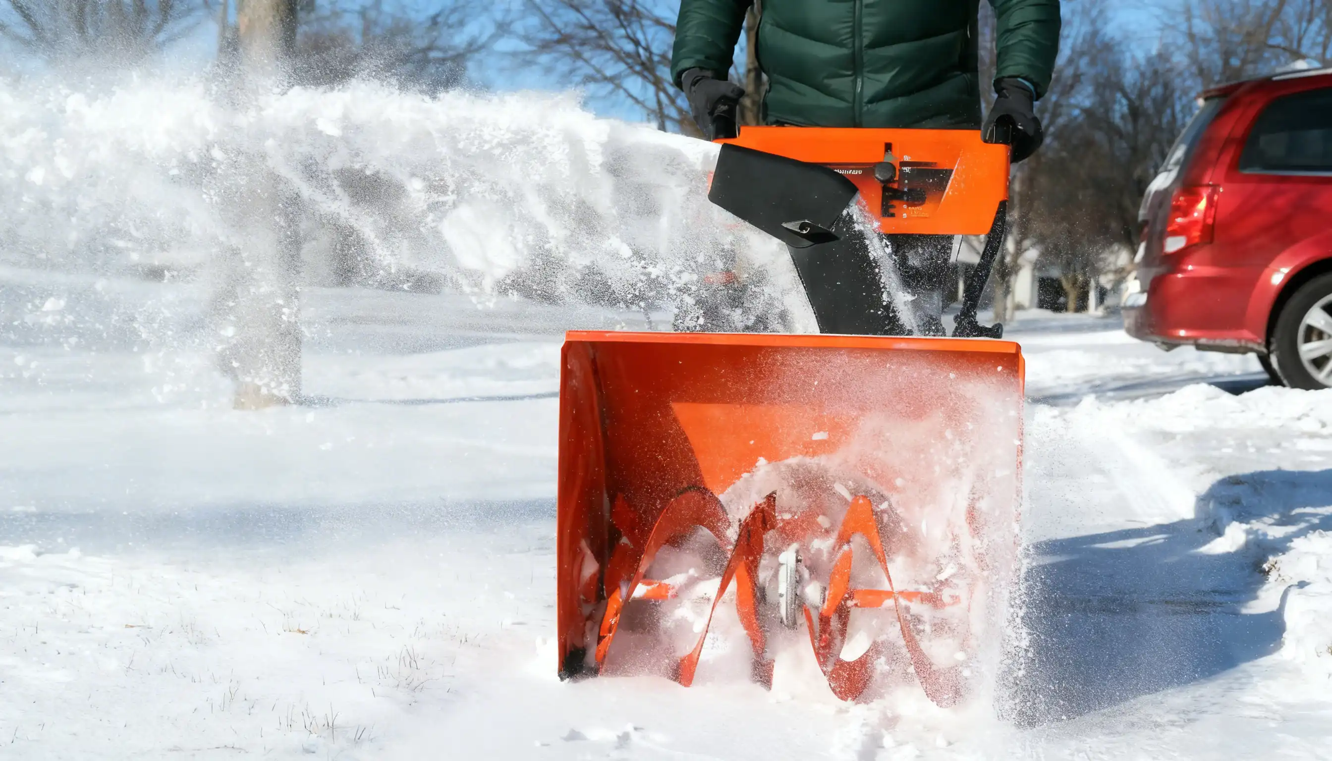 Winterdienst Schneeräumung durch Heidemann Services Magdeburg